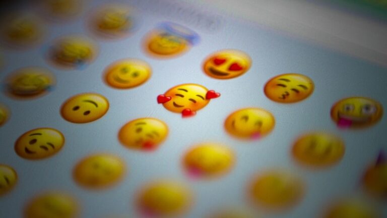 Das sind die 10 beliebtesten Emojis der Deutschen