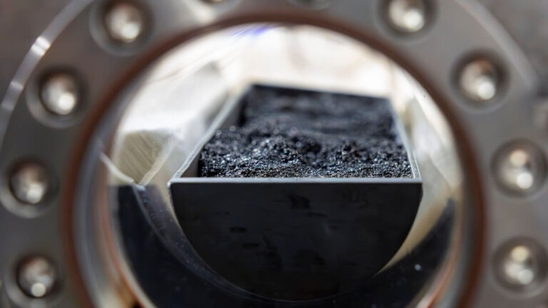Batterien für E-Autos – aus schmutziger Kohle